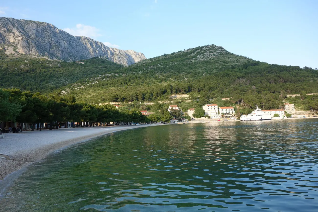 Pool und Bucht